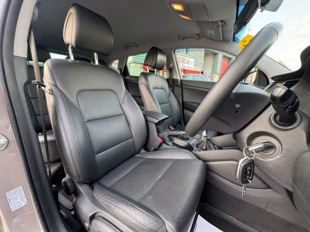 2017 Hyundai Tucson - thumbnail 12