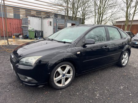 2007 Ford Focus - thumbnail 2