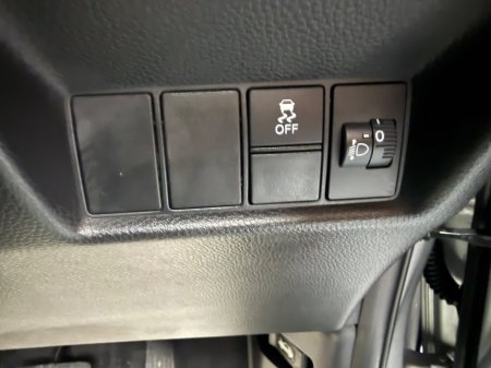 2020 Honda Fit  €14,390 thumbnail