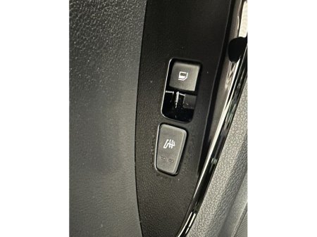 2025 Kia Sportage - thumbnail 27