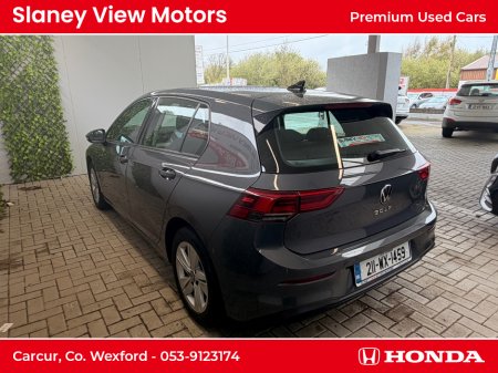 2021 Volkswagen Golf - photo 2