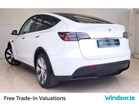 2023 Tesla Model Y - thumbnail 2