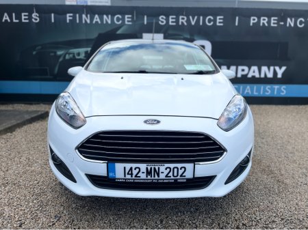 2014 Ford Fiesta - photo 2