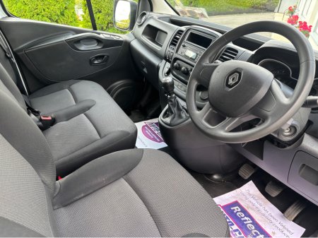 2021 Renault Trafic LL30 ENERGY DCI 120 BUSINESS P €14,500