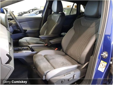 2025 Volkswagen ID.4 - thumbnail 8