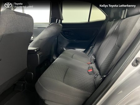 2023 Toyota Yaris Cross - thumbnail 7