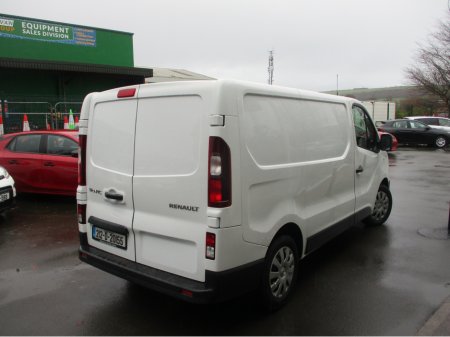 2021 Renault Trafic SL30 ENERGY DCI 120 BUSINESS BUSINESS+ €14,024 thumbnail