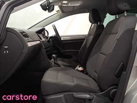 2017 Volkswagen Golf - thumbnail 9