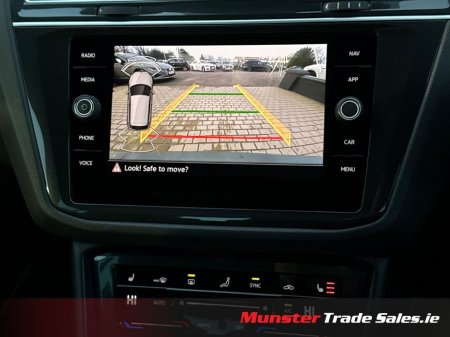 2021 Volkswagen Tiguan - thumbnail 10