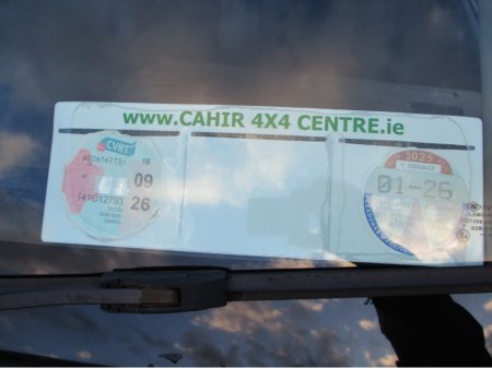 2014 Mitsubishi Pajero 3.2 DID SWB COMM 4WORK SG2 197BHP €20,995 thumbnail