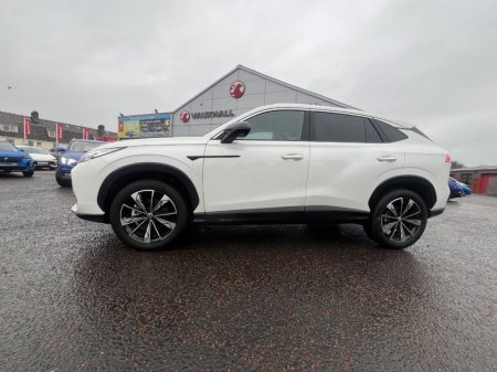 2025 MG HS Trophy thumbnail