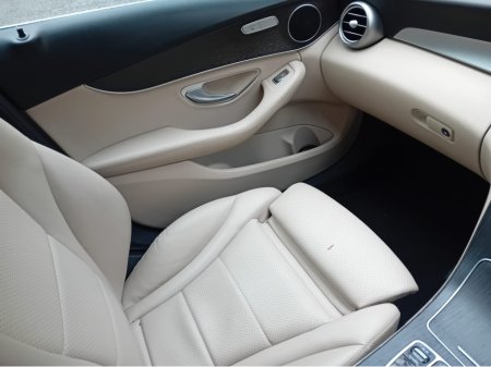 2019 Mercedes-Benz C Class - thumbnail 14