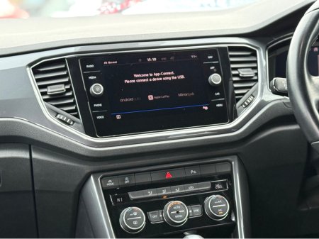 2021 Volkswagen T-Roc R-LINE - 2.0L DIESEL - AUTO - 12M WARRANTY - CAR: 1617 thumbnail