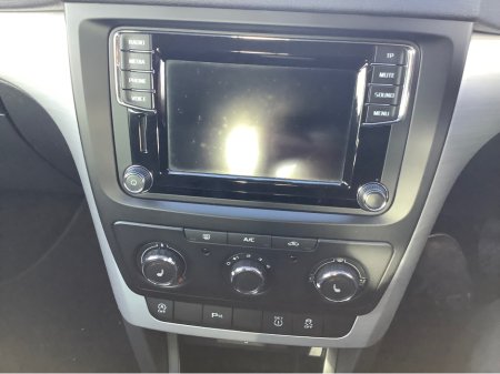 2018 Skoda Yeti OUTDOOR 2.0 TDI 11 110HP 4DR €15,750