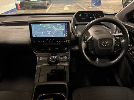 2022 Toyota bZ4X SPORT 11KW EV AUTOMATIC // HEATED SEATS & STEERING WHEEL // REAR CAMERA & PARK ASSIST // APPLE CARPLAY/ANDROID AUTO // POWER TAILGATE // FULL WARRANTY €26,945 thumbnail