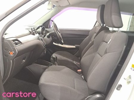 2021 Suzuki Swift 1.2 SZ-T Hybrid Dualjet MT €16,880 thumbnail