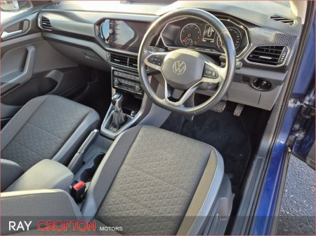 2021 Volkswagen T-Cross - thumbnail 2