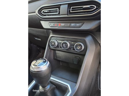 2022 Dacia Jogger - thumbnail 17