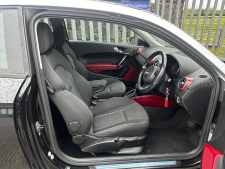 2011 Audi A1 - thumbnail 10