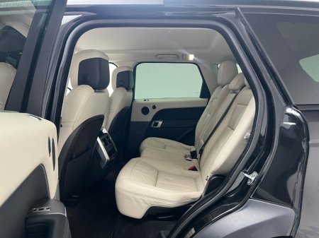 2021 Land Rover Range Rover Sport HSE D300 3.0 MHEV €65,990 thumbnail