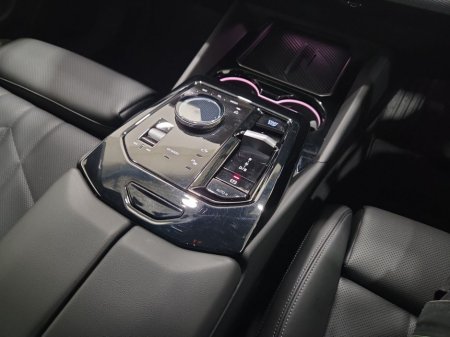 2025 BMW i5 I5 Edrive40 M Sport Pro eDrive 40 M Sport Pro eDrive40 340 Electric 83.9 kWh Auto thumbnail