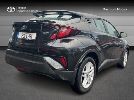 2023 Toyota C-HR  €28,500 thumbnail