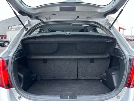 2017 Toyota Yaris YARIS 1.0 5DR LUNA €10,450 thumbnail