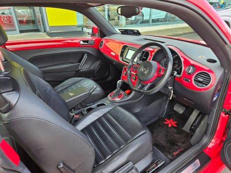 2014 Volkswagen Beetle - thumbnail 7