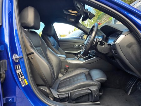 2022 BMW 3 Series - thumbnail 12