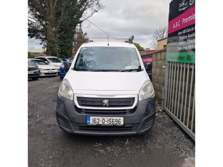 2016 Peugeot Partner  €5,450 thumbnail