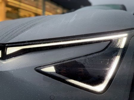 2025 Kia EV6 GT Line (565km Range) €49,995 thumbnail