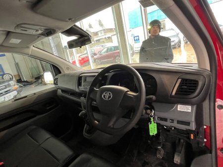 2020 Toyota Proace - thumbnail 12