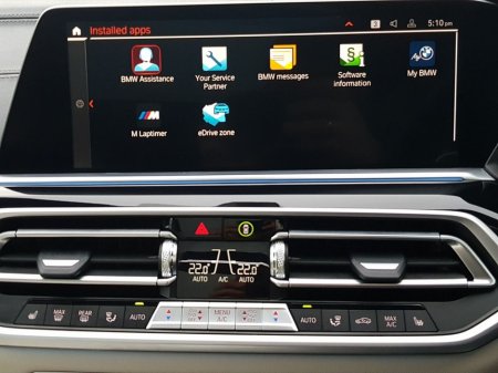 2022 BMW X5 xDrive45e xLine €67,995 thumbnail