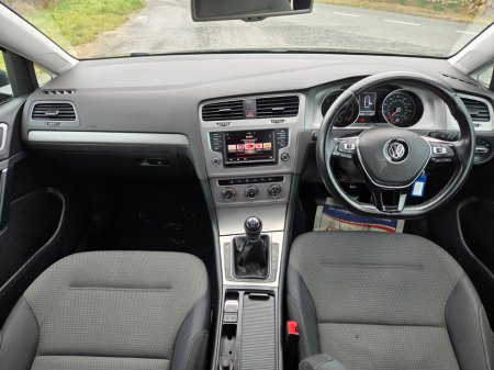 2016 Volkswagen Golf 1.6 TDI 5DR 110HP BlueMotion €10,800 thumbnail