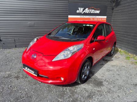 2017 Nissan Leaf - view 3