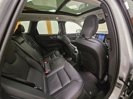 2025 Volvo XC60 - thumbnail 20