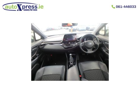 2020 Toyota C-HR 1.8 Hybrid G MODE NERO SAFETY PLUS €23,995 thumbnail