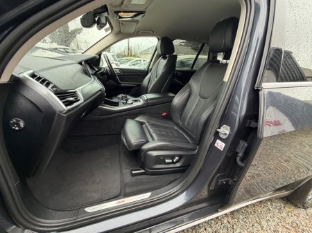 2020 BMW X5 xDrive45e xLine €34,999 thumbnail