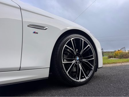 2016 BMW 5 Series - thumbnail 7