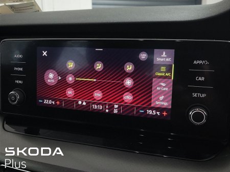 2021 Skoda Octavia - thumbnail 19