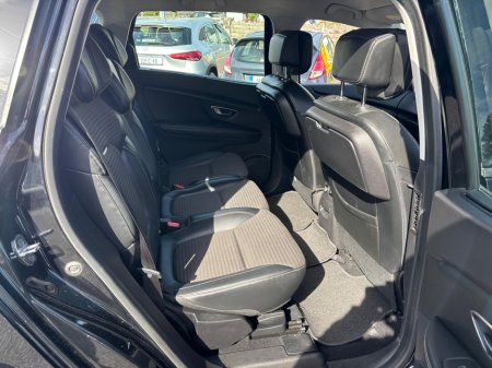 2017 Renault Grand Scenic DYNAMIQUE NAV DCI 4DR €12,750