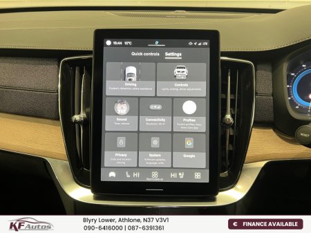 2025 Volvo XC90 - thumbnail 29