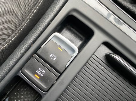 2019 Volkswagen Golf - thumbnail 22