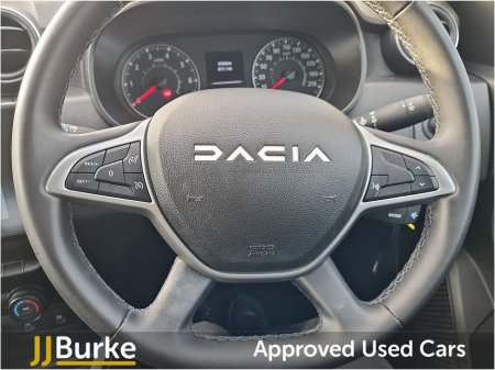2023 Dacia Duster 1.5 Blue dCi 115 Expression €19,950 thumbnail