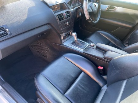 2010 Mercedes-Benz C Class C SERIES 2.2 CDI BLUE EFFICIENCY SPORT 4DR A €4,950 thumbnail