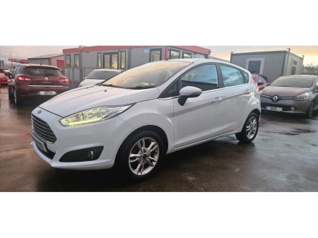 2016 Ford Fiesta ZETEC TURBO 1.0 eco 100 low miles €8,750 thumbnail
