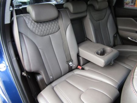 2019 Hyundai Santa Fe 2WD Executive Plus 5DR €23,950 thumbnail