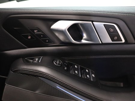 2022 BMW X5 *41* XDRIVE45E M SPORT AUTO €59,800 thumbnail