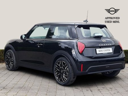 2024 MINI Hatch Exclusive Level 1 €32,995