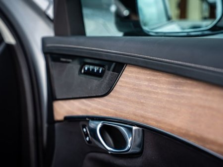 2025 Volvo XC90 T8 PLUS *BEST VALUE PLUS MODEL IN IRL* €76,950 thumbnail